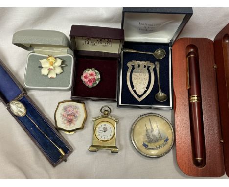 BIRMINGHAM SILVER BOOKMARK IN THE FORM OF AN OWL, AND TWO SILVER PRESERVE SPOONS, INTAGLIO STICK PIN, FOUNTAIN PEN IN WOODEN 