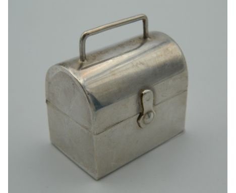 An American style miniature white metal lunch/toolbox. 3.5 cm wide.