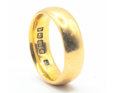22ct gold band ring, size M, 10.15 grams 