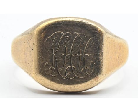 9ct gold signet ring (monogrammed). Size Y. Gross weight 10.92g. 