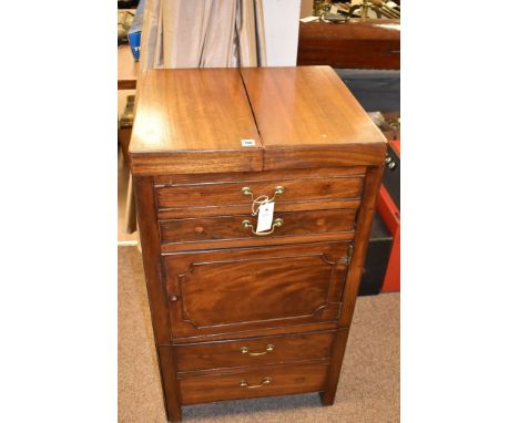 Georgian mahogany washstand commode. The hinged top enclosing bowl receiver and mirror. 90cm high