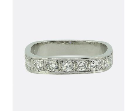 Art Deco Half-Eternity Diamond Ring.&nbsp; &nbsp; &nbsp; &nbsp; &nbsp; &nbsp; &nbsp; &nbsp; &nbsp; &nbsp; &nbsp; &nbsp; Weigh