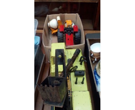 Mighty Tonka shovel, Tonka tractor and one other 