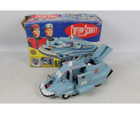 Captain Scarlet - SPV - Gerry Anderson - Vivid Imaginations. A boxed #51020 Action Packed Captain Scarlet SPV (Special Pursui