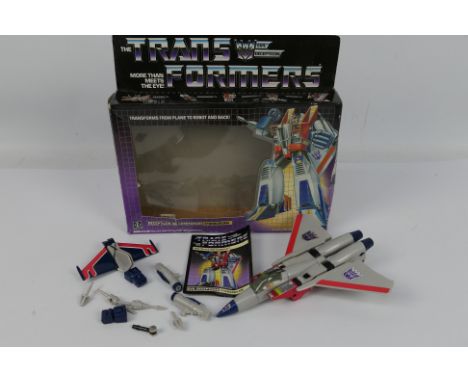 Hasbro - Transformers - A boxed Transformers Decepticon Air Commander Starscream # 5781/5780. The model appears in Excellent 
