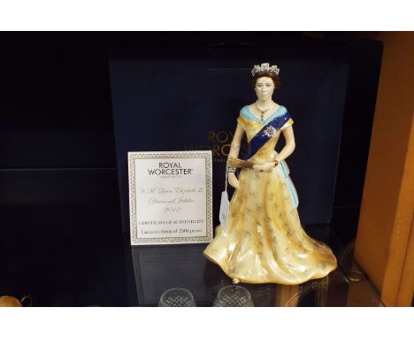 A Royal Worcester figurine of HM Queen Elizabeth II, Diamond Jubilee edition 2012, boxed