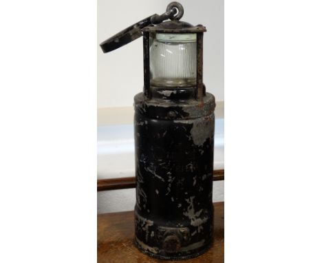 Oldham Admiralty 8115M lamp 