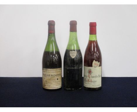 1 bt Richebourg 1935 DRC bls, aged/vsl torn, foil aged/worn 1 bt believed Gevrey Chambertin 1953 Thomas Bassot bls, missing l