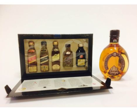 DIMPLE 12 YEARS OLD
Blended Scotch Whisky
375ml, 40% volume.
JOHNNIE WALKER SPECIAL COLLECTION MINIATURE SET
Set of 5 miniatu
