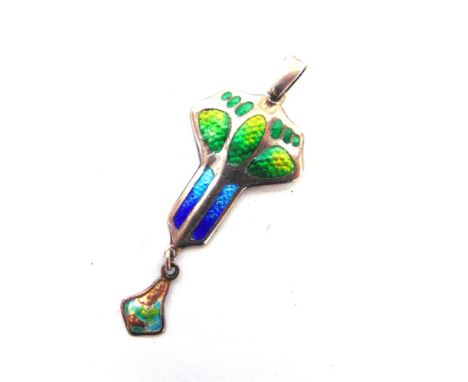 A CHARLES HORNER SILVER AND ENAMEL ART NOUVEAU PENDANT Chester 1909, overall length 5cm inclusive of the bale