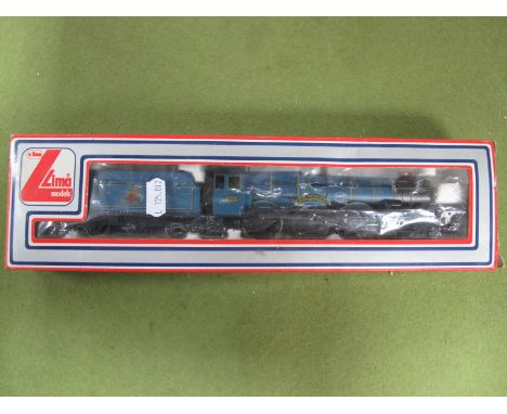 Lima "00"Gauge Steam Locomotive, 4-6-0 "King" class King Charles II, BR blue Running No 60009, tender driver, playworn, poor 