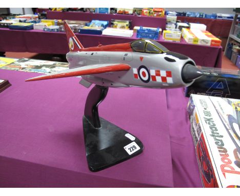 A Bravo Delta Models BAE English Electric Lightning F2 P-1 1:32nd Scale Model Aircraft, missing missiles, pitot tube, mounted