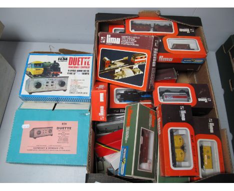 A Quantity of 1970's Lima 'HO' English Outline Model Railway,  including two locomotives/coaches/wagons/lineside accessories,
