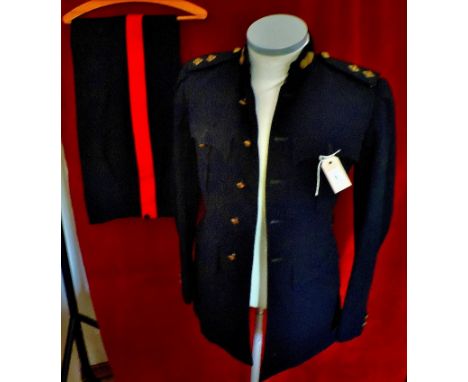 Royal Artillery Officer's Dress Uniform with collar badges Rank of Lieutenant, with trousers.  Good condition 