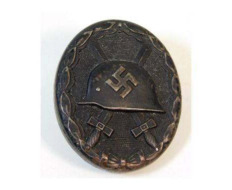 A WW2 Nazi Germany Third Reich black wound badge. Provenance: Submitted by Mrs. Lauraine Sadleir MBE &amp; the late Mr. Micha