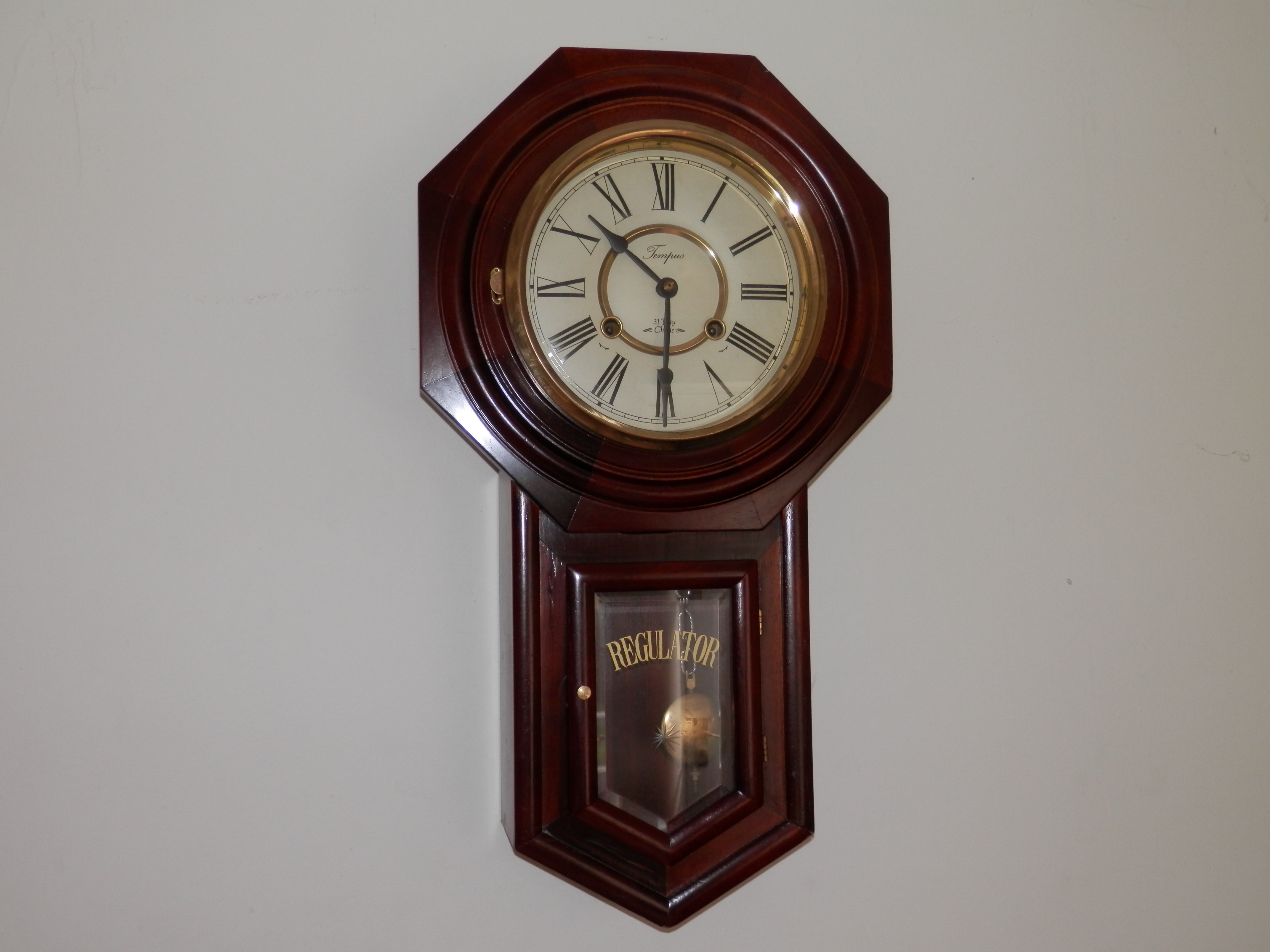 LOVELY WORKING VINTAGE TEMPUS FUGIT REGULATOR KEY WOUND 31 DAY 24