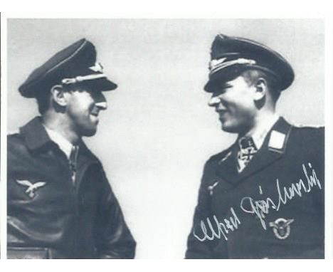 Alfred Grislawski signed small black and white photo. 2 November 1919, 19 September 2003 was a German fighter pilot during Wo