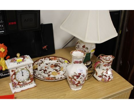 A SELECTION OF MASONS MANDALAY RED CERAMICS TO INCLUDE MANTLE CLOCK AND LAMP