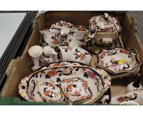 A TRAY OF MASONS MANDALAY TO INCLUDE A LIDDED TUREEN WITH LADLE 