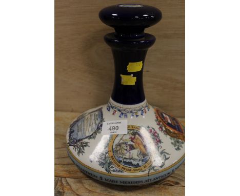 A WADE BRITISH NAVY PUSSER'S RUM SHIPS DECANTER 