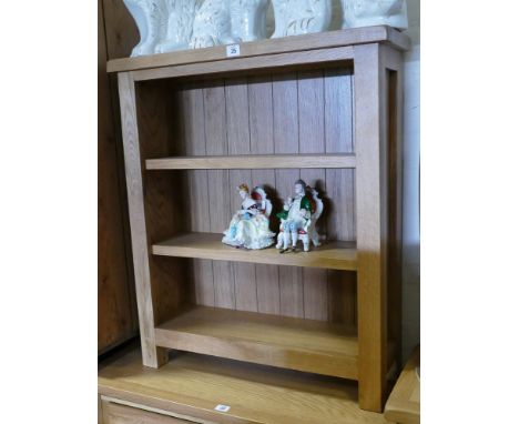 2'3 heavy quality light oak dwarf open bookcase 