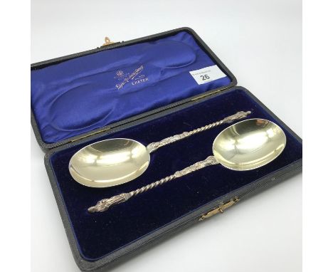 A Large pair of London silver apostle serving spoons, Made by William Hutton &amp; Sons Ltd. Dated 1907. Comes with a fitted 