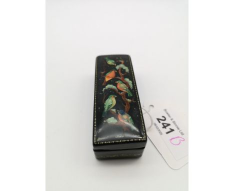 A Highly detailed Russian hand painted lacquered patch box depicting birds perched on a tree. Hand signed by the artist, Box 