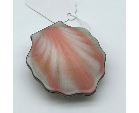 Russian 875 silver and Bakelite shell design compact. Measures 3x7.5x6.8cm 
