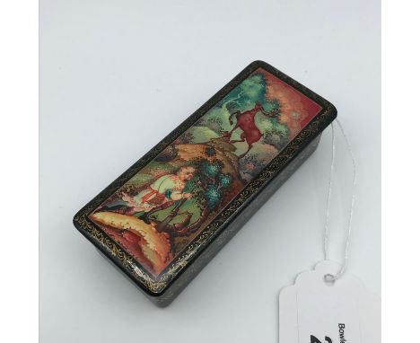 A Highly detailed Russian hand painted lacquered patch box, depicts hunter and stag figures. Signed by the artist in gold. Bo