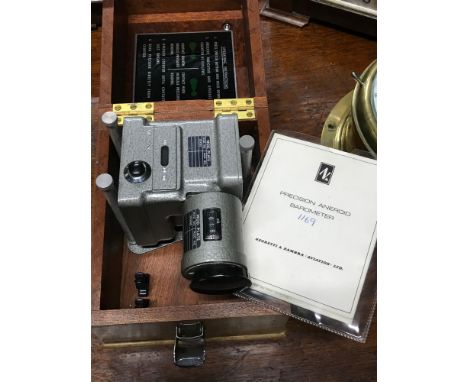 Negretti &amp; Zambra [Aviation] Ltd. Precision Aneroid Barometer 