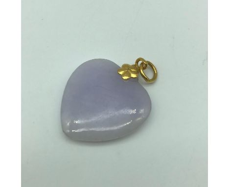 A 22ct gold and Purple jade heart shaped pendant 