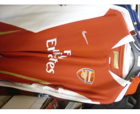 2006/08 Arsenal, a match worn, home red shirt, as worn by Traore, Number 30 on reverse, the shirt has been authenicated by Mr