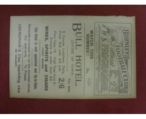 1926/27 Burnley v Arsenal, a programme for the game played on 09/10/1926, ex bound volume in very good condition