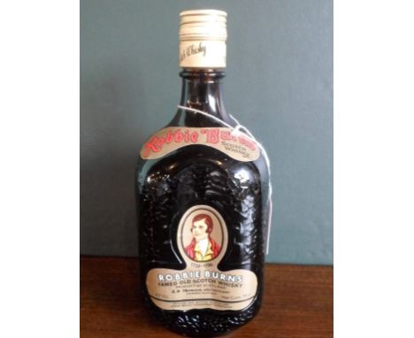 A bottle of Robbie Burns Scotch Whisky, old bottling, 75cl, 43% vol.