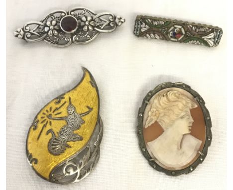 4 silver and white metal brooches. 800 silver cameo brooch, a micro mosaic, a Thai sterling and enamel brooch and a silver fl