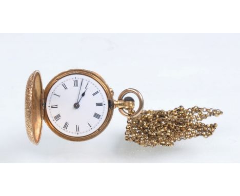 An early 20th Century continental ladies pocket watch
With a 2.5cm white enamel dial with Roman numerals, blued hands the cas