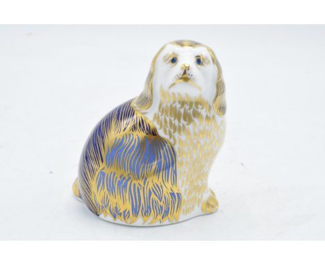 Royal Crown Derby paperweight in the form of a Spaniel. First quality with stopper. In good condition with no obvious damage 