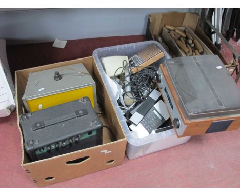 A Derens turntable radio, Stagg amp, light box with coloured glass lenses together with various electronic items Nintendo Wii