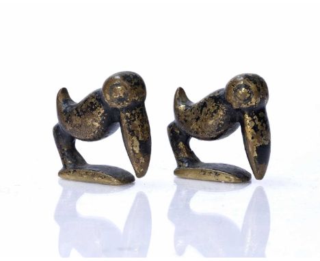 After Karl Hagenauer (1898-1956) for Werkstätte Hagenauer Wienpair of miniature bronze birds, unmarked, 3cm high (2)Condition