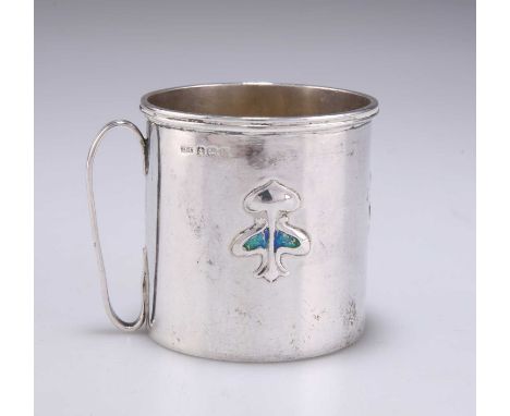 AN ART NOUVEAU SILVER AND ENAMEL MUG by Daniel George Collins, Birmingham 1907, in Liberty style, cylindrical, enamelled and 