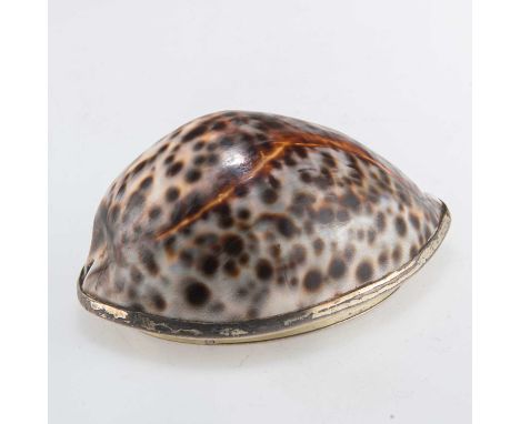 A GEORGE III SILVER-GILT MOUNTED COWRIE SHELL SNUFF BOX by Thomas Phipps &amp; Edward Robinson, London 1809, the silver cover