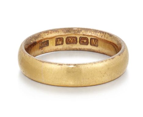 A 22 CARAT GOLD BAND RING Hallmarked Birmingham 1945, ring size M1/2, 8.0 gramsLight surface wear.