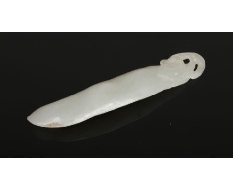 A Chinese pale celadon jade carving of a bean pod c.1900, 9cm. Good condition. No chips or loss.