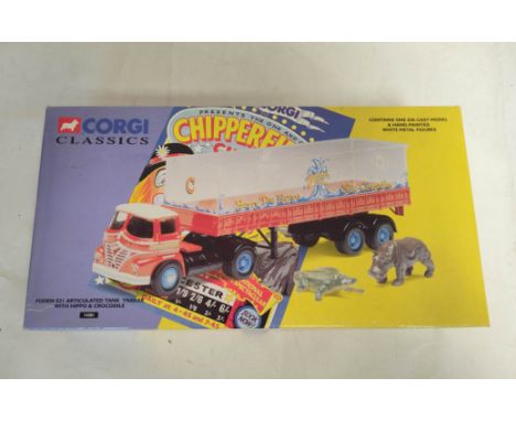 Collection of modern boxed Corgi Classics sets relating to Chipperfields Circus to include; Foden S21 Articulated Trailer wit