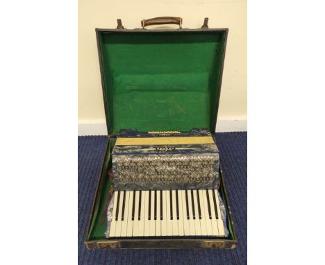Hohner Carmen II accordion in fitted case. 