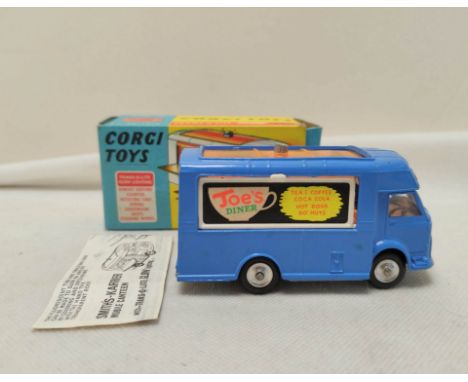 Corgi Toys model 471 Smith's-Karrier mobile canteen "Joe's Diner" blue painted die cast vehicle with original manual and tran