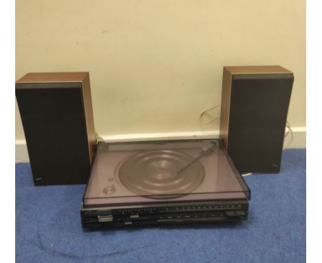 Bang and Olufsen record player Beocenter 1800 and speakers Beovox S30. 