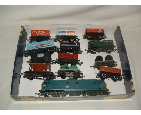 HORNBY R084 BR Blue Class 29 BO BO no 6124 (Excellent) and 12 x Hornby/Triang and Lima Goods Wagons (Good)