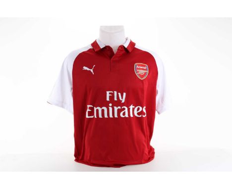 MESUT ÖZIL OF ARSENAL F.C., SIGNED JERSEY, loose, ÖZIL 11 verso, Puma tag, with COAsize M