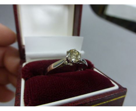 18ct White Gold Diamond Solitaire Ring, approx. 3/4 carat